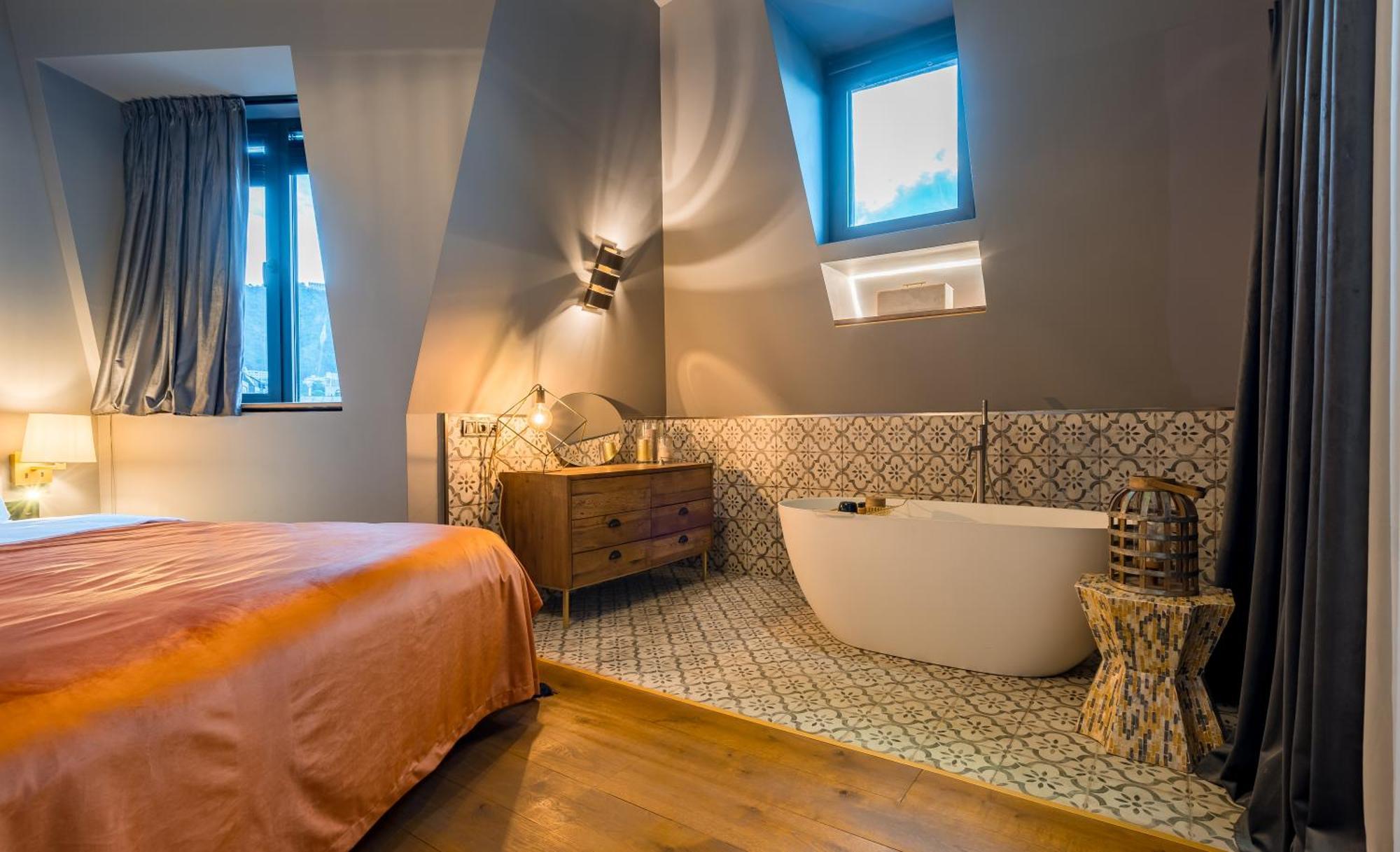 Zorba&Bond Boutique Hotel Тбилиси Экстерьер фото