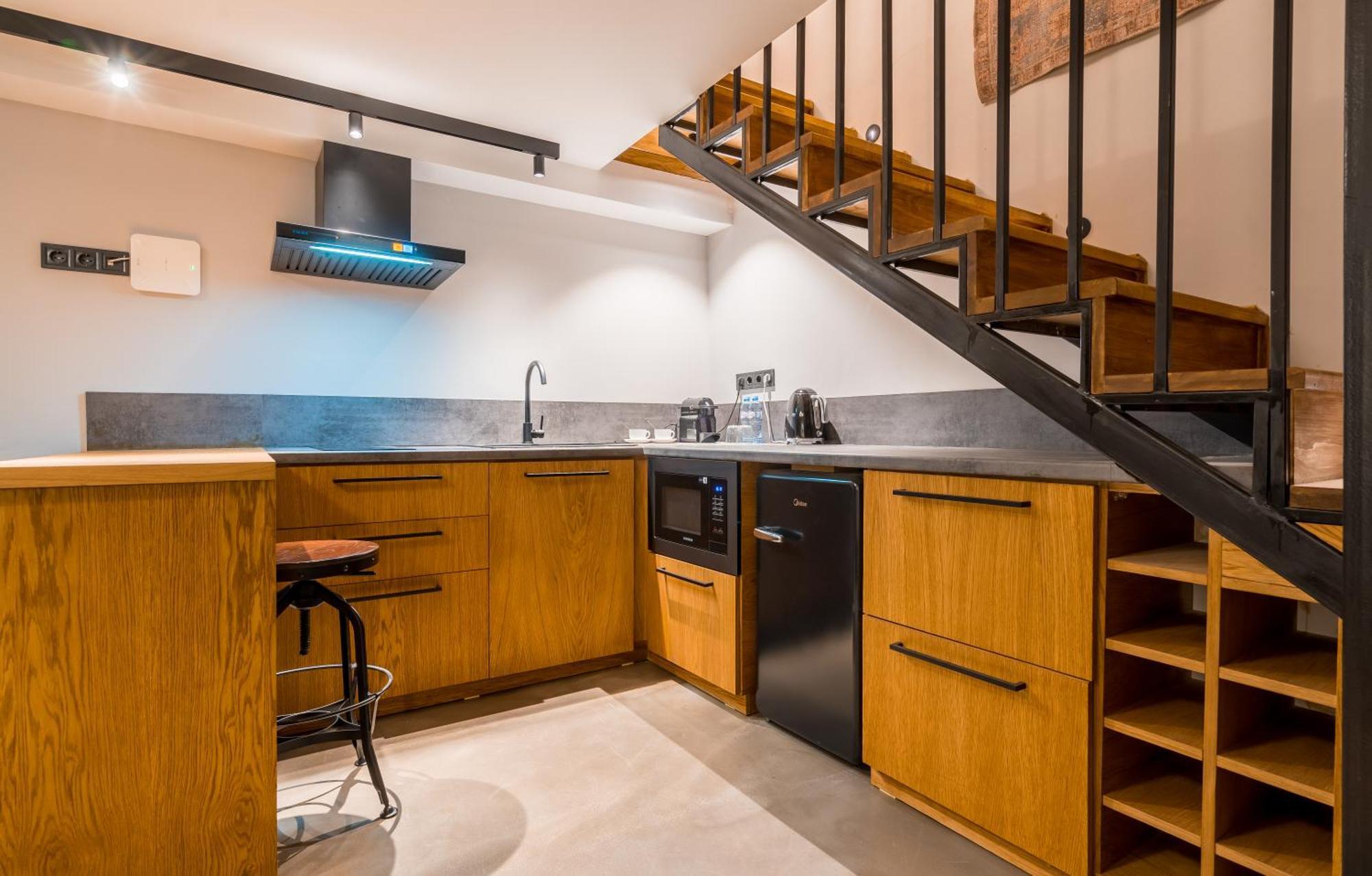 Zorba&Bond Boutique Hotel Тбилиси Экстерьер фото